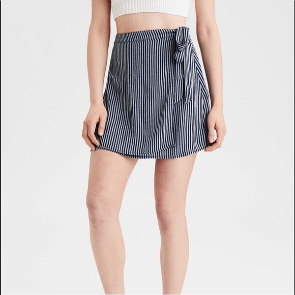 American Eagle Outfitters Dresses & Skirts - NWT American Eagle Striped Wrap Skirt